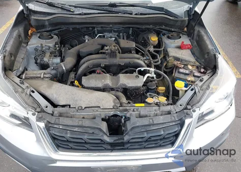 2017 Subaru Forester 2.5I Touring z USA, uszkodzony, nr VIN JF2SJAWC9HH559512